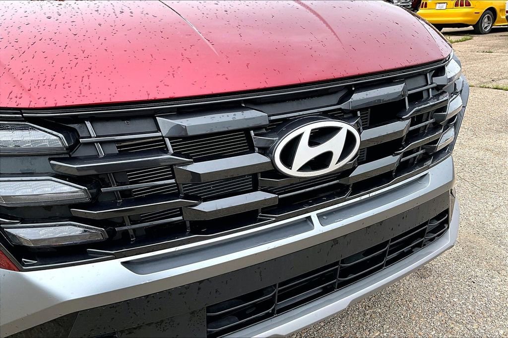 Used 2025 Hyundai Tucson SEL FWD image 28