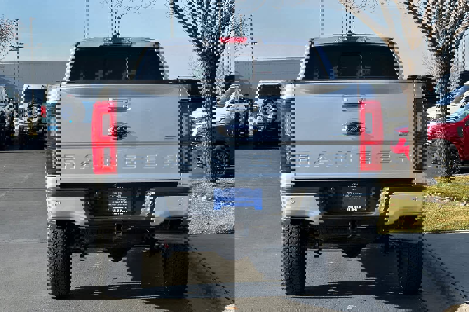 Certified 2019 Ford Ranger Lariat w/ Equipment Group 501A Mid image 4