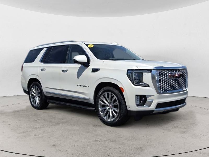Used 2023 GMC Yukon Denali w/ Advanced Technology Package AWD/4WD image 1