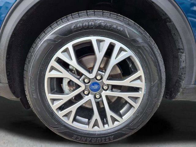 Certified 2020 Ford Escape SEL AWD/4WD image 29