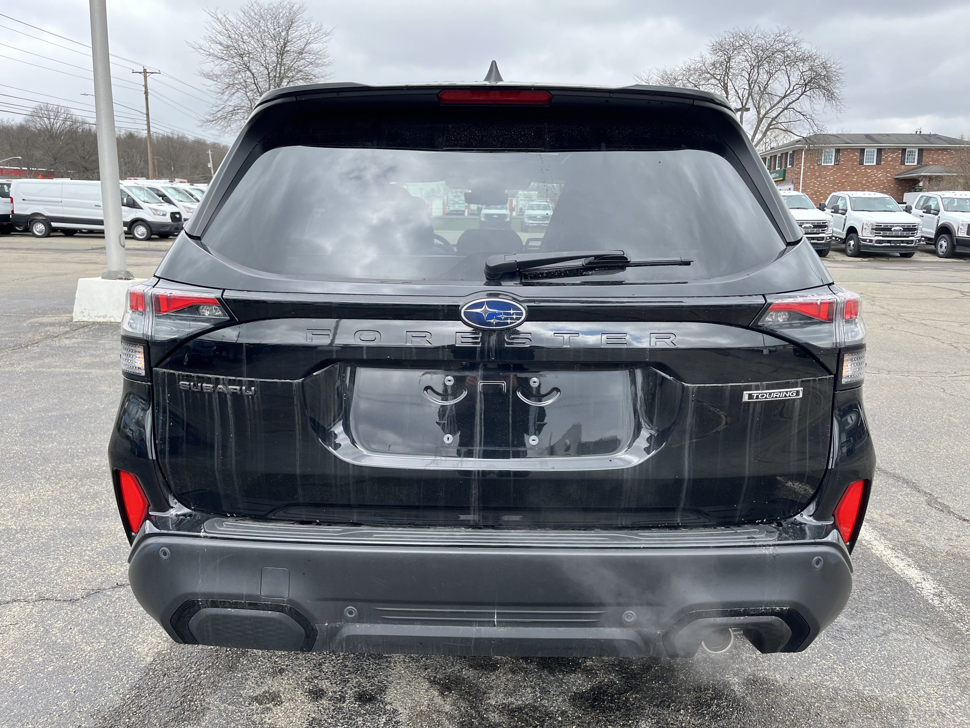 Used 2025 Subaru Forester Touring AWD/4WD image 3