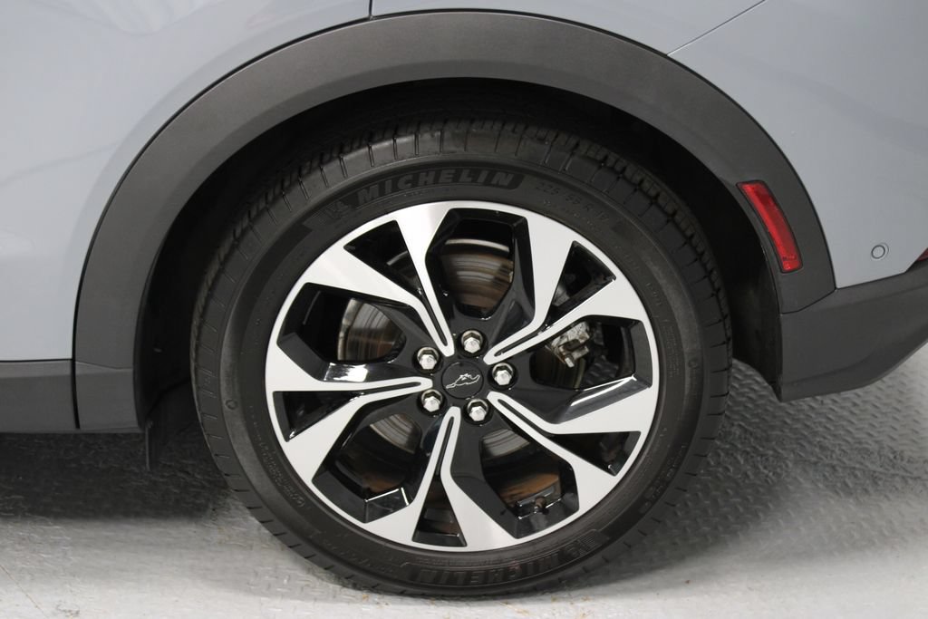 Certified 2024 Ford Mustang Mach-E Select AWD/4WD image 19