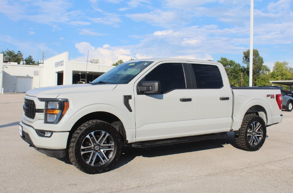 Certified 2023 Ford F150 XL w/ STX Appearance Package AWD/4WD image 3