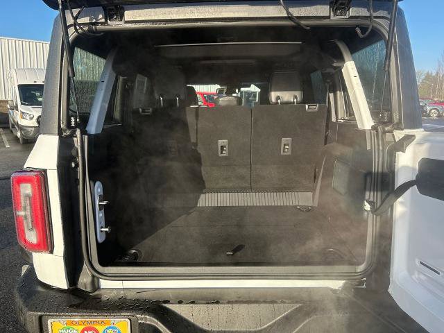 Certified 2025 Ford Bronco Outer Banks w/ Sasquatch Package AWD/4WD image 32