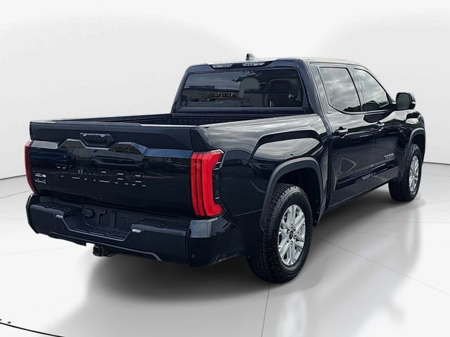 Used 2023 Toyota Tundra SR5 w/ SR5 Premium Package AWD/4WD image 4