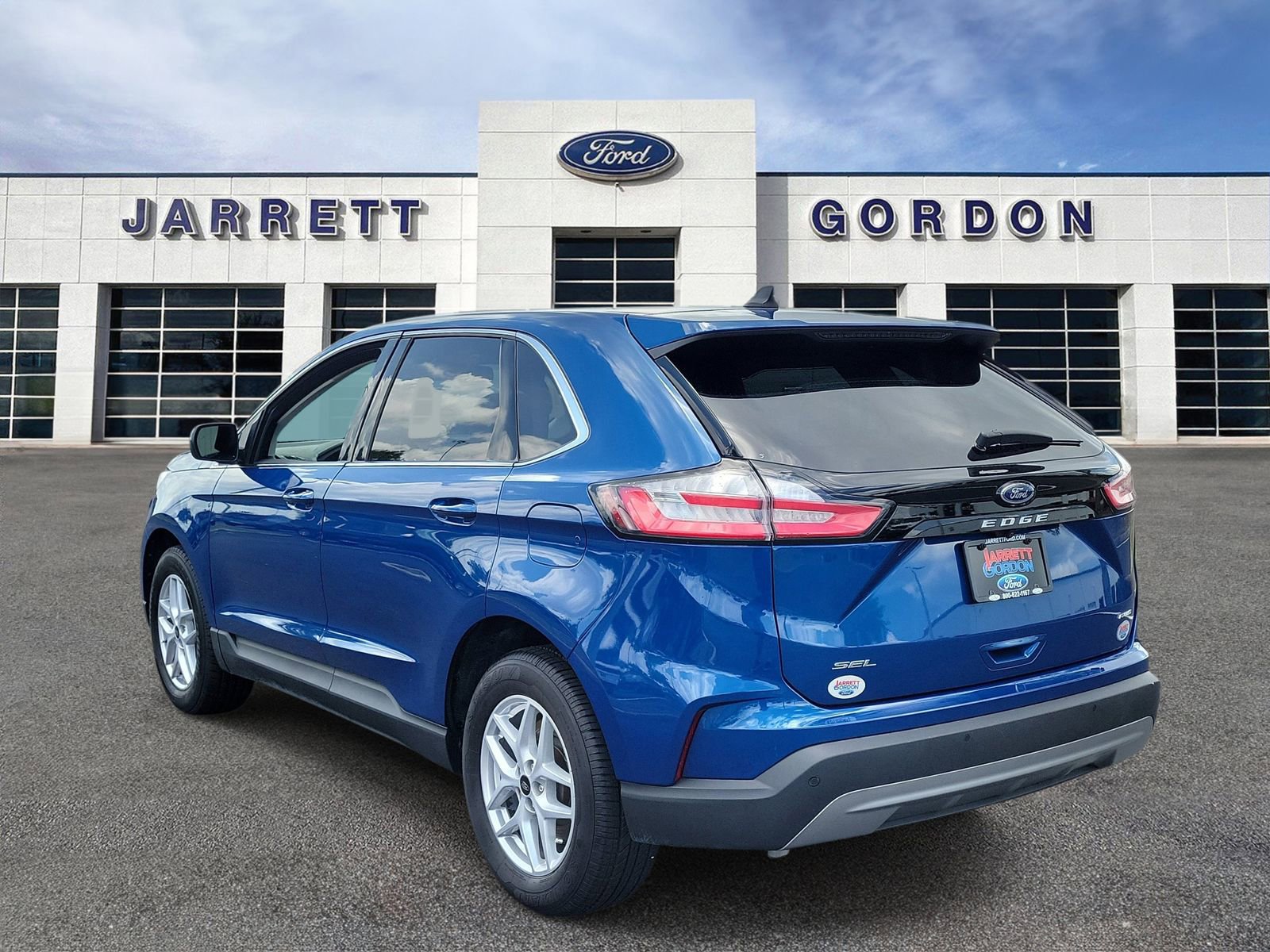 Certified 2024 Ford Edge SEL AWD/4WD image 3