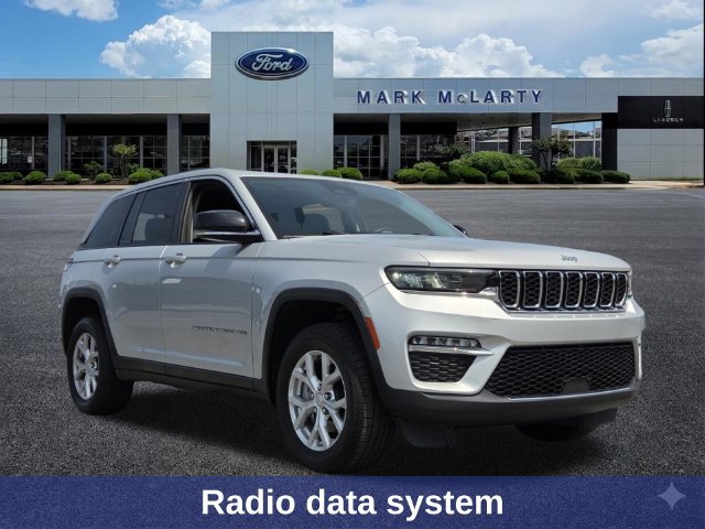 Used 2023 Jeep Grand Cherokee Limited RWD image 8