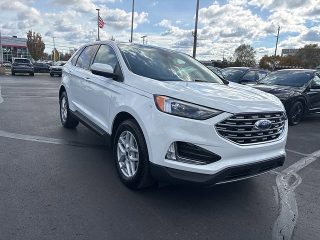 Certified 2022 Ford Edge SEL w/ Convenience Package image 1