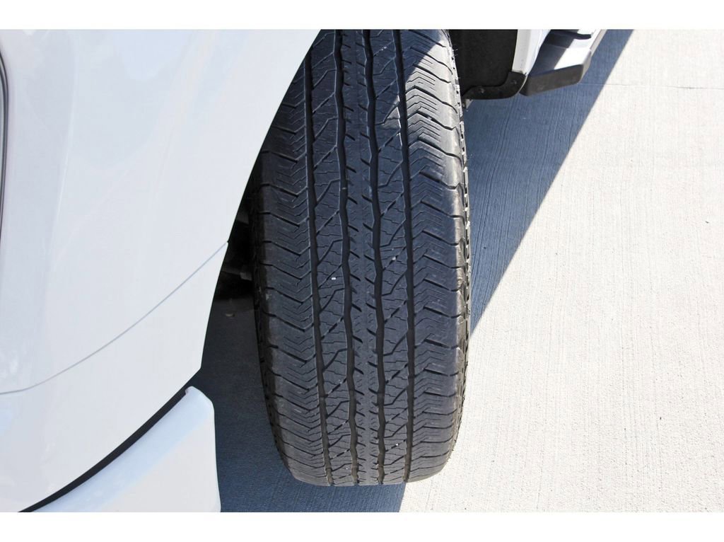 Certified 2023 Ford F150 Lariat w/ Equipment Group 502A High image 28