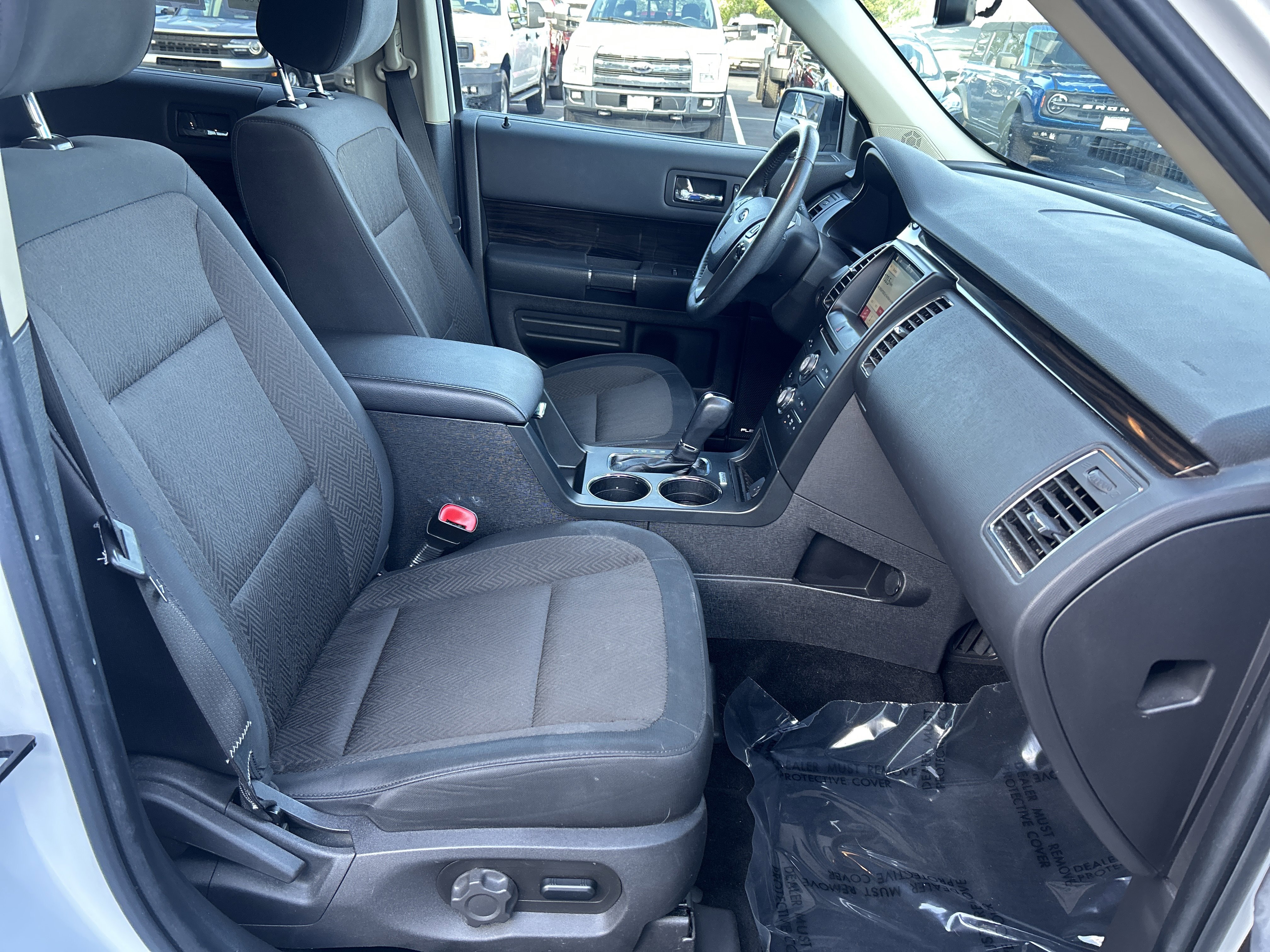 Certified 2019 Ford Flex SEL w/ Class III Trailer Tow Package AWD/4WD image 29
