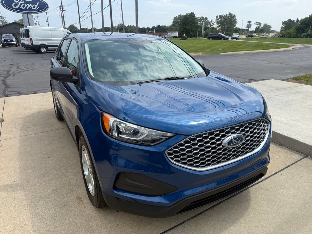 Certified 2024 Ford Edge SE AWD/4WD image 3
