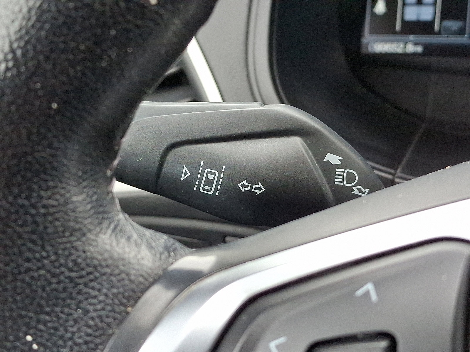 Certified 2024 Ford Edge SEL w/ Convenience Package image 32