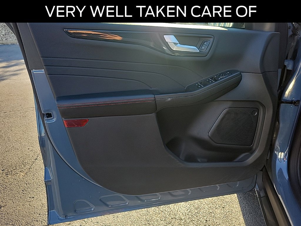 Certified 2024 Ford Escape ST-Line w/ Tech Pack #1 AWD/4WD image 20