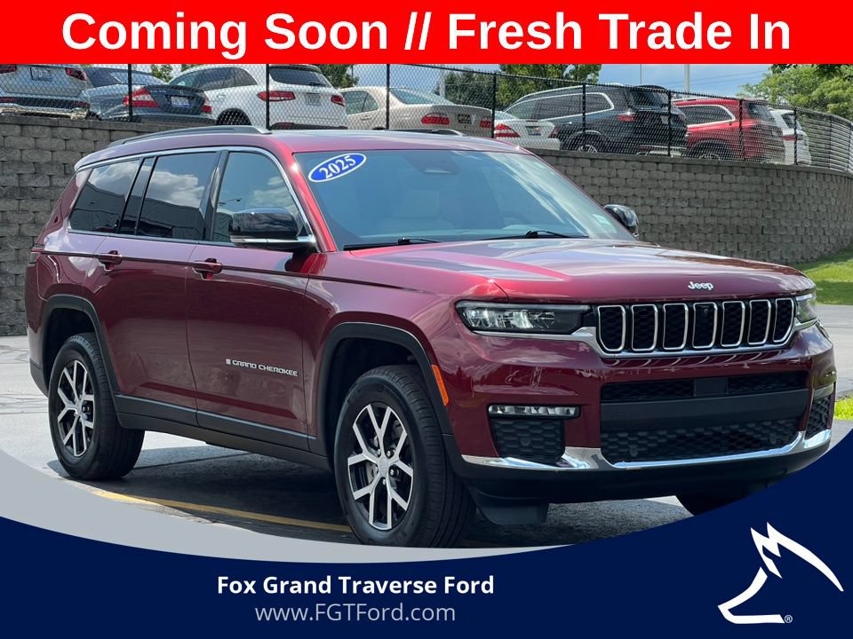 Used 2025 Jeep Grand Cherokee L Limited w/ Luxury Tech Group II AWD/4WD image 35