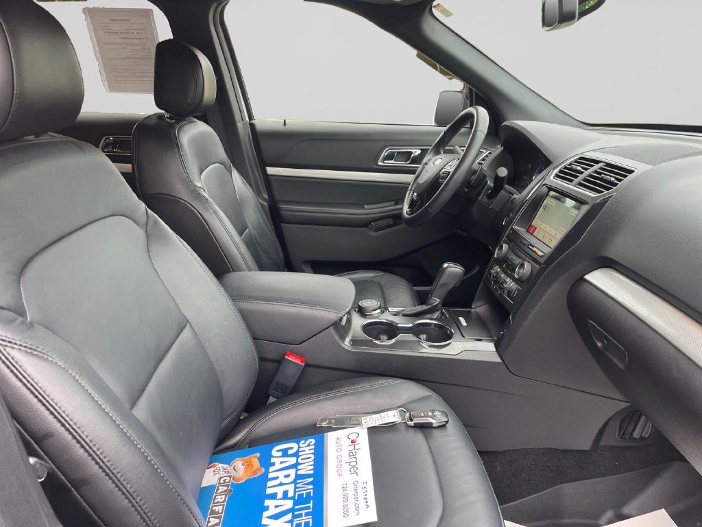 Certified 2017 Ford Explorer XLT w/ Equipment Group 202A AWD/4WD image 11