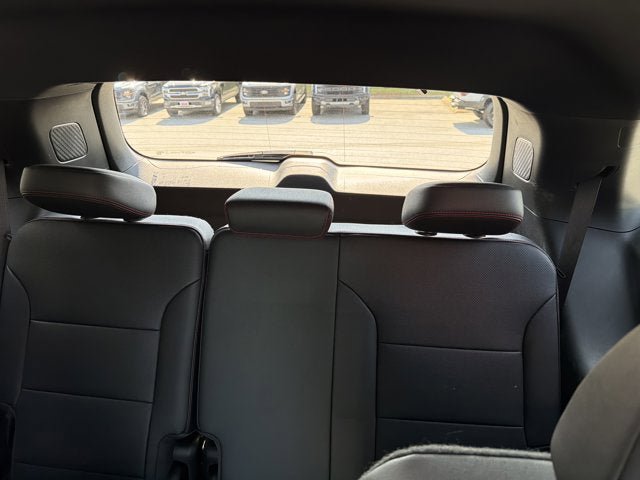 Used 2024 Chevrolet Traverse Z71 w/ Enhanced Driving Package AWD/4WD image 13