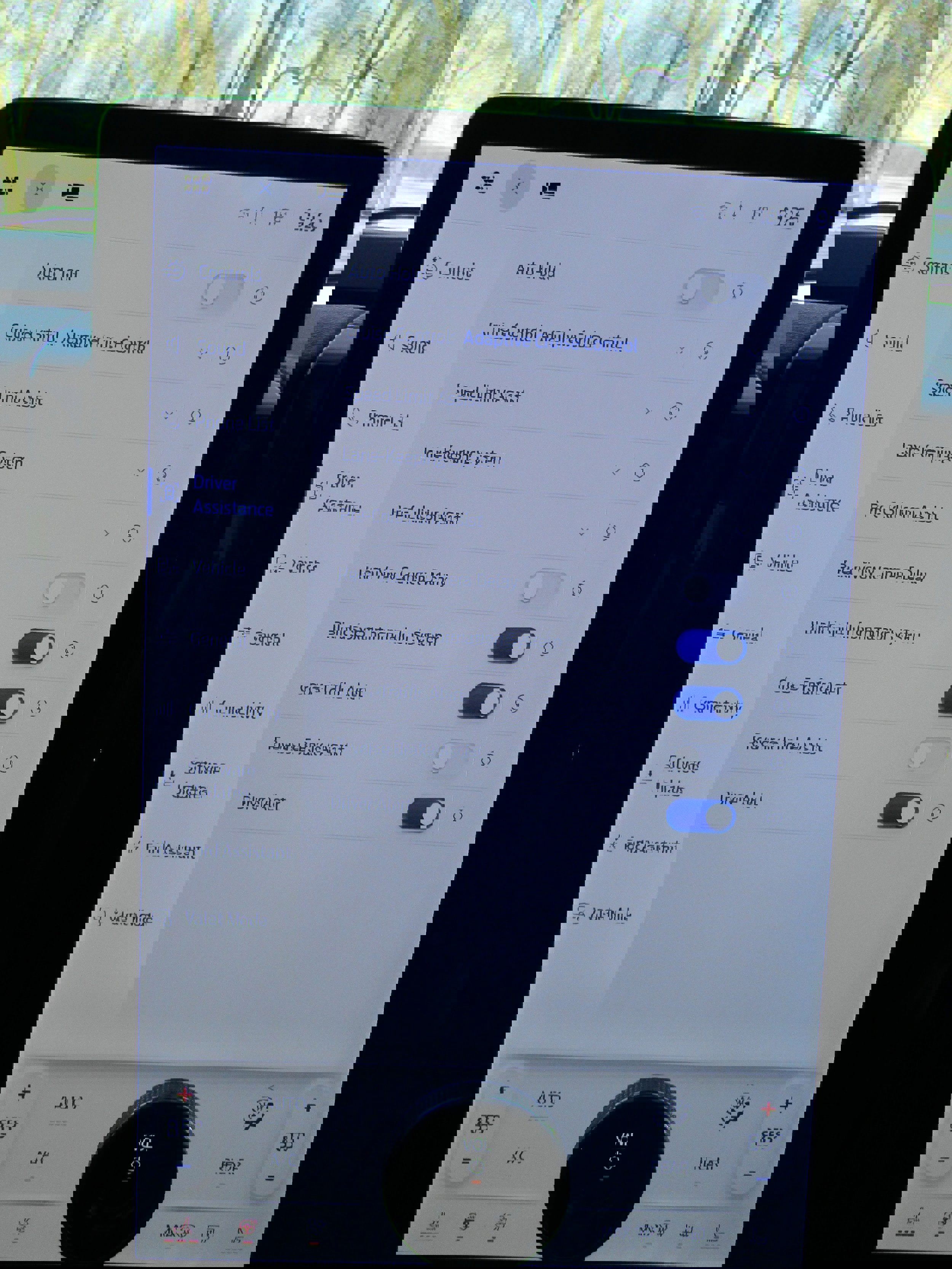 Certified 2023 Ford Expedition Limited image 48