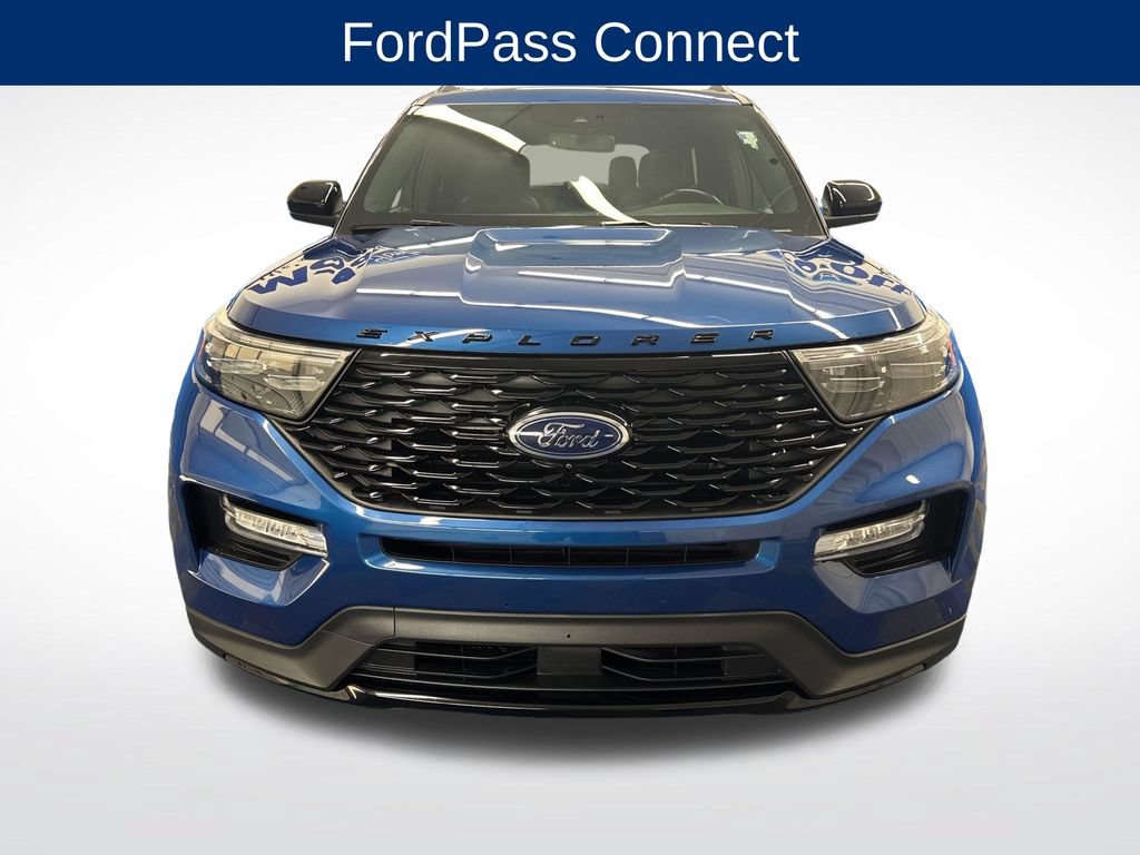 Certified 2022 Ford Explorer ST-Line w/ Class IV Trailer Tow Package AWD/4WD image 9