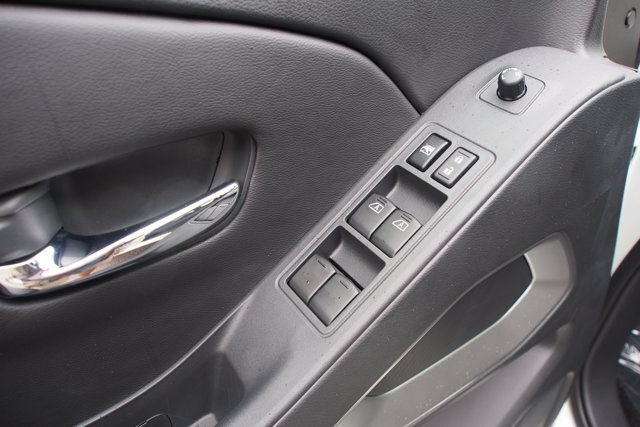Used 2026 Nissan Frontier SV RWD image 15