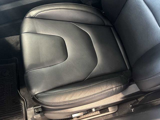 Certified 2022 Ford Edge Titanium w/ Class II Trailer Tow Package image 18