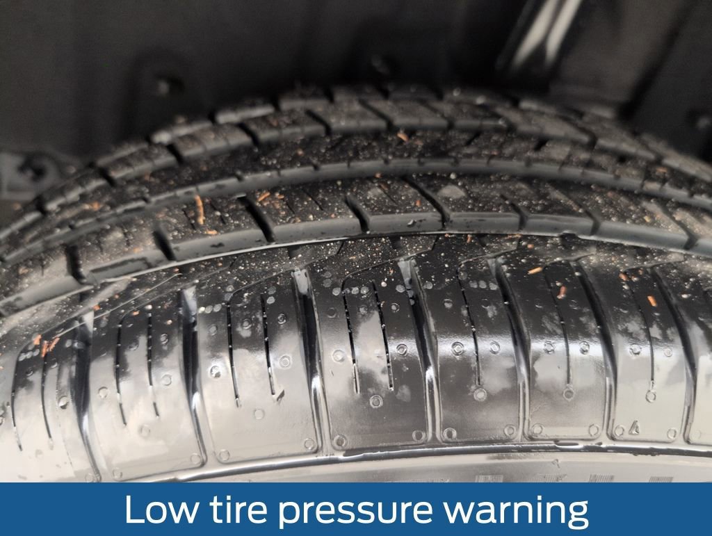 Used 2022 Toyota Corolla Cross XLE image 20