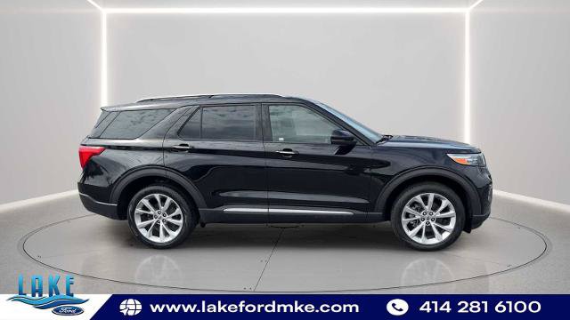 Certified 2023 Ford Explorer Platinum w/ Technology Package AWD/4WD image 12