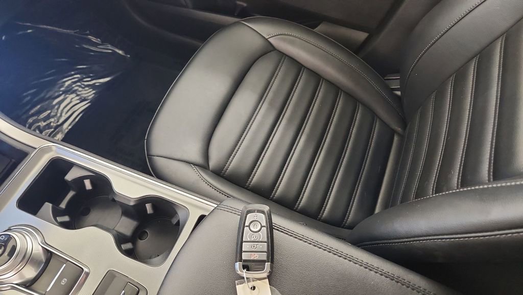 Certified 2022 Ford Edge SEL w/ Convenience Package image 23