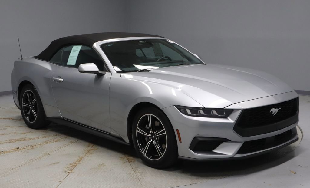 Certified 2025 Ford Mustang Premium RWD image 7