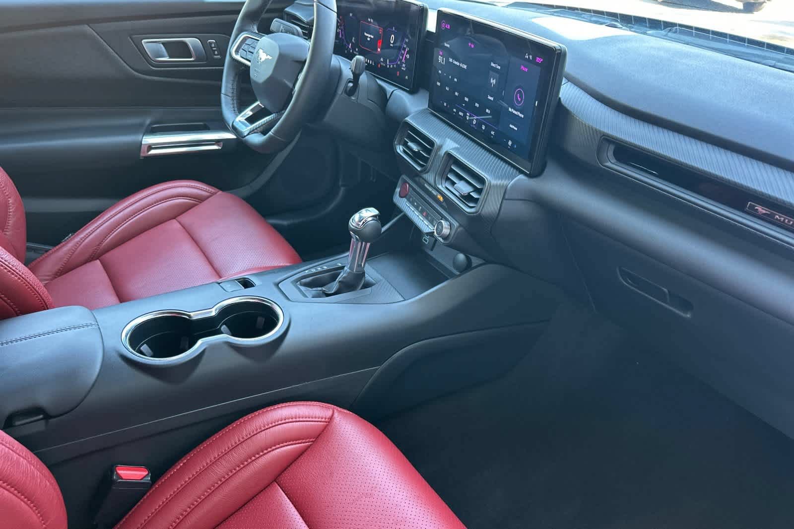 Certified 2024 Ford Mustang Coupe RWD image 15