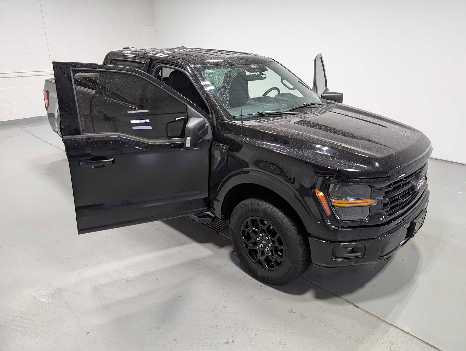 Certified 2024 Ford F150 XLT w/ Equipment Group 302A MID AWD/4WD image 16