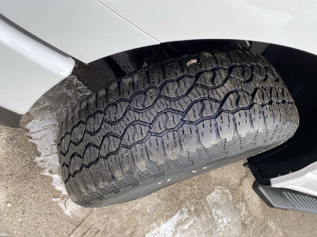 Certified 2022 Ford F150 XLT w/ Equipment Group 302A High image 49