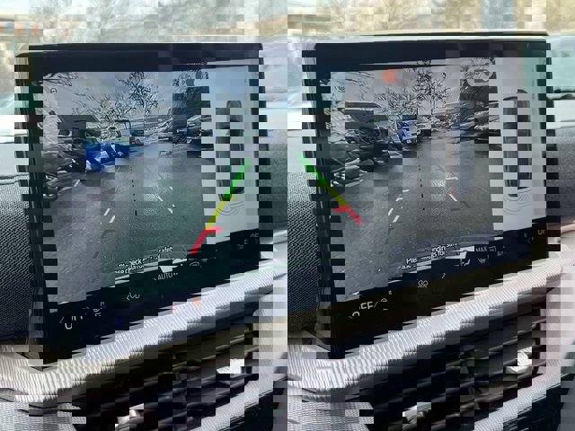 Certified 2025 Ford Explorer Active w/ Active Comfort Package image 25