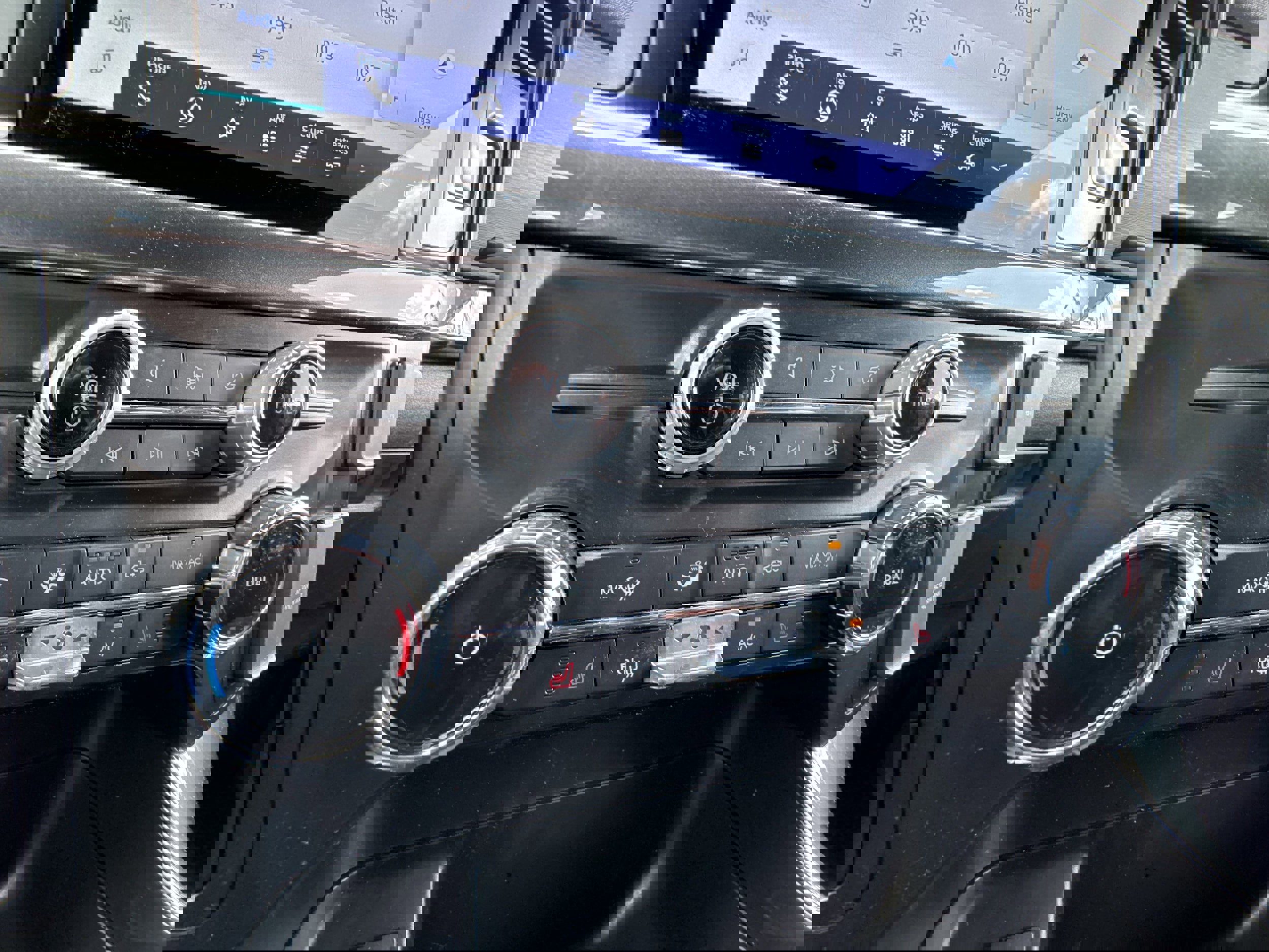 Certified 2022 Ford F150 XLT w/ Equipment Group 302A High image 25