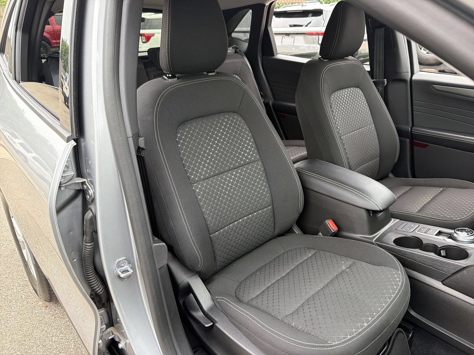 Certified 2023 Ford Escape Active AWD/4WD image 22