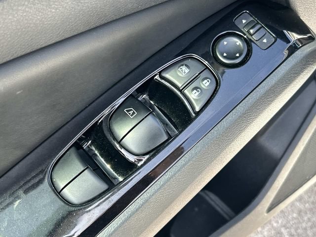 Used 2023 Nissan Altima 2.5 SV FWD image 28