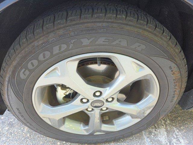 Certified 2024 Ford Escape ST-Line FWD image 17