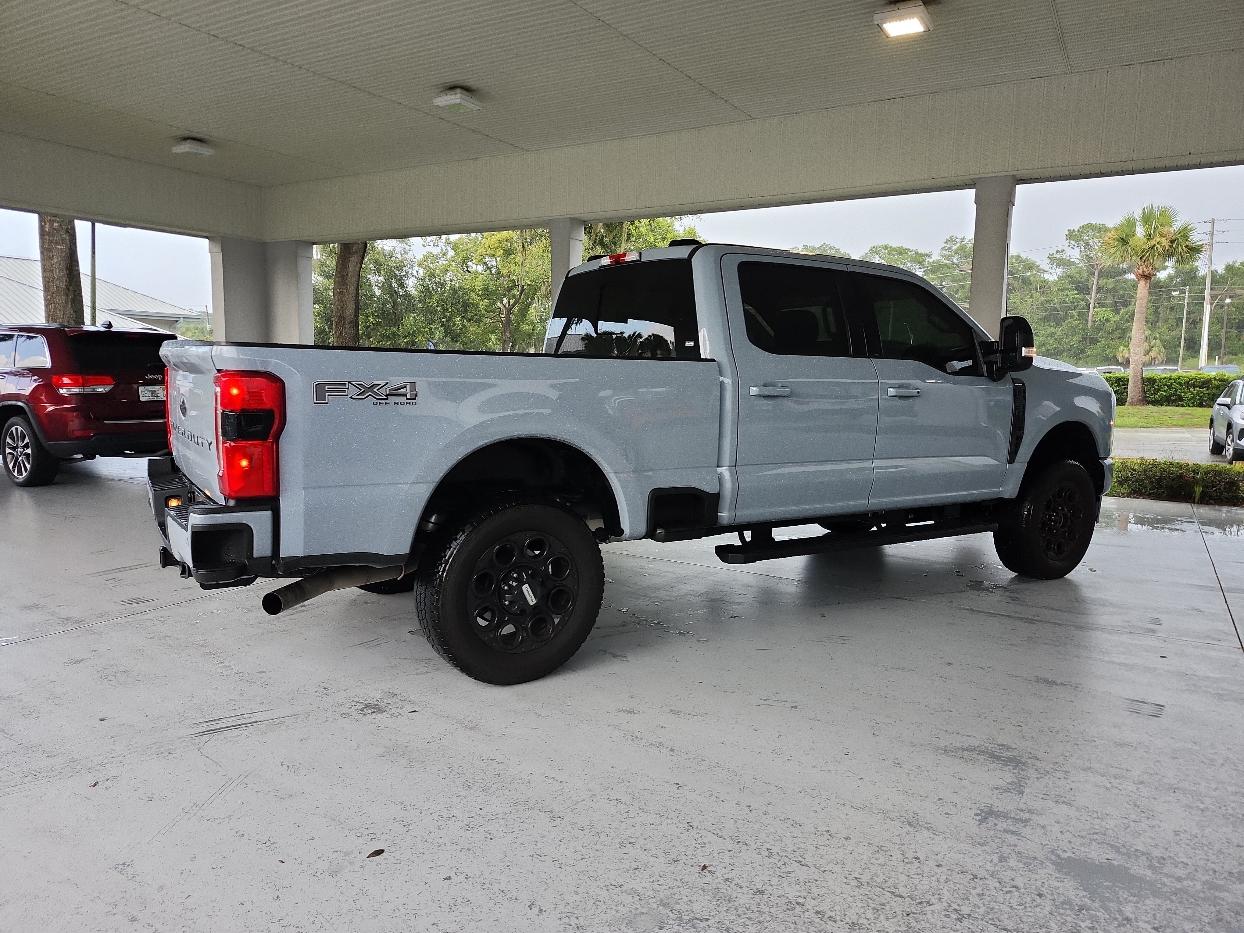 Certified 2025 Ford F250 Lariat w/ Lariat Ultimate Package AWD/4WD image 4