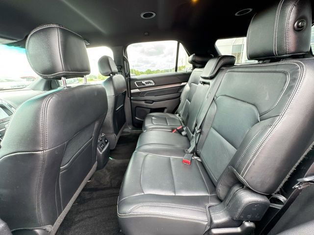 Certified 2017 Ford Explorer Limited FWD image 26