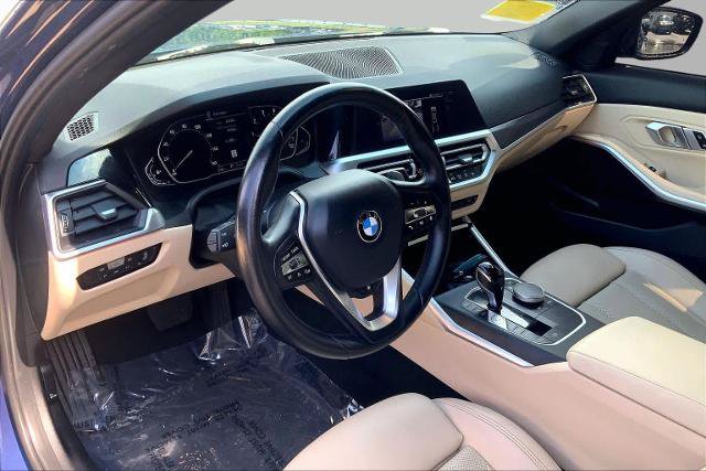 Used 2022 BMW 330i xDrive Sedan w/ Driving Assistance Package AWD/4WD image 18