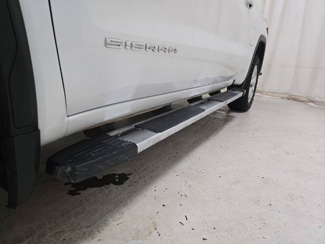Used 2021 GMC Sierra 1500 SLT w/ SLT Premium Plus Package AWD/4WD image 39