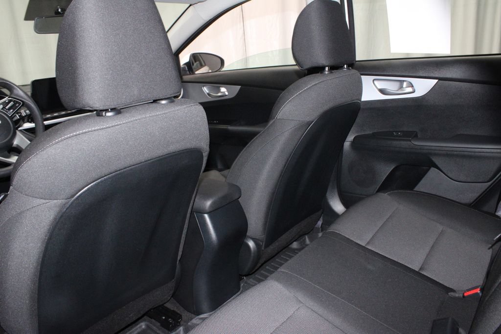 Used 2024 Kia Forte LXS FWD image 19