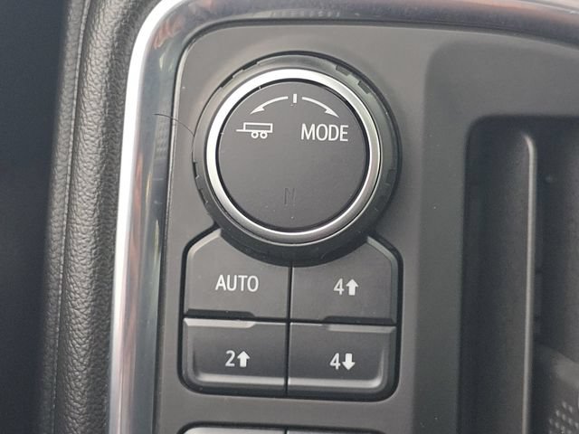 Used 2020 Chevrolet Silverado 1500 LT Trail Boss AWD/4WD image 36