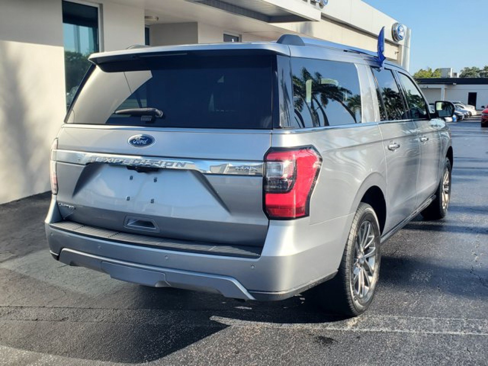 Certified 2021 Ford Expedition Max Limited RWD image 7