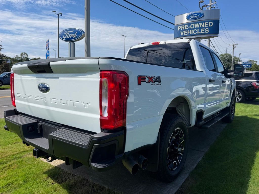 Certified 2025 Ford F250 XL w/ XL Off-Road Package AWD/4WD image 6