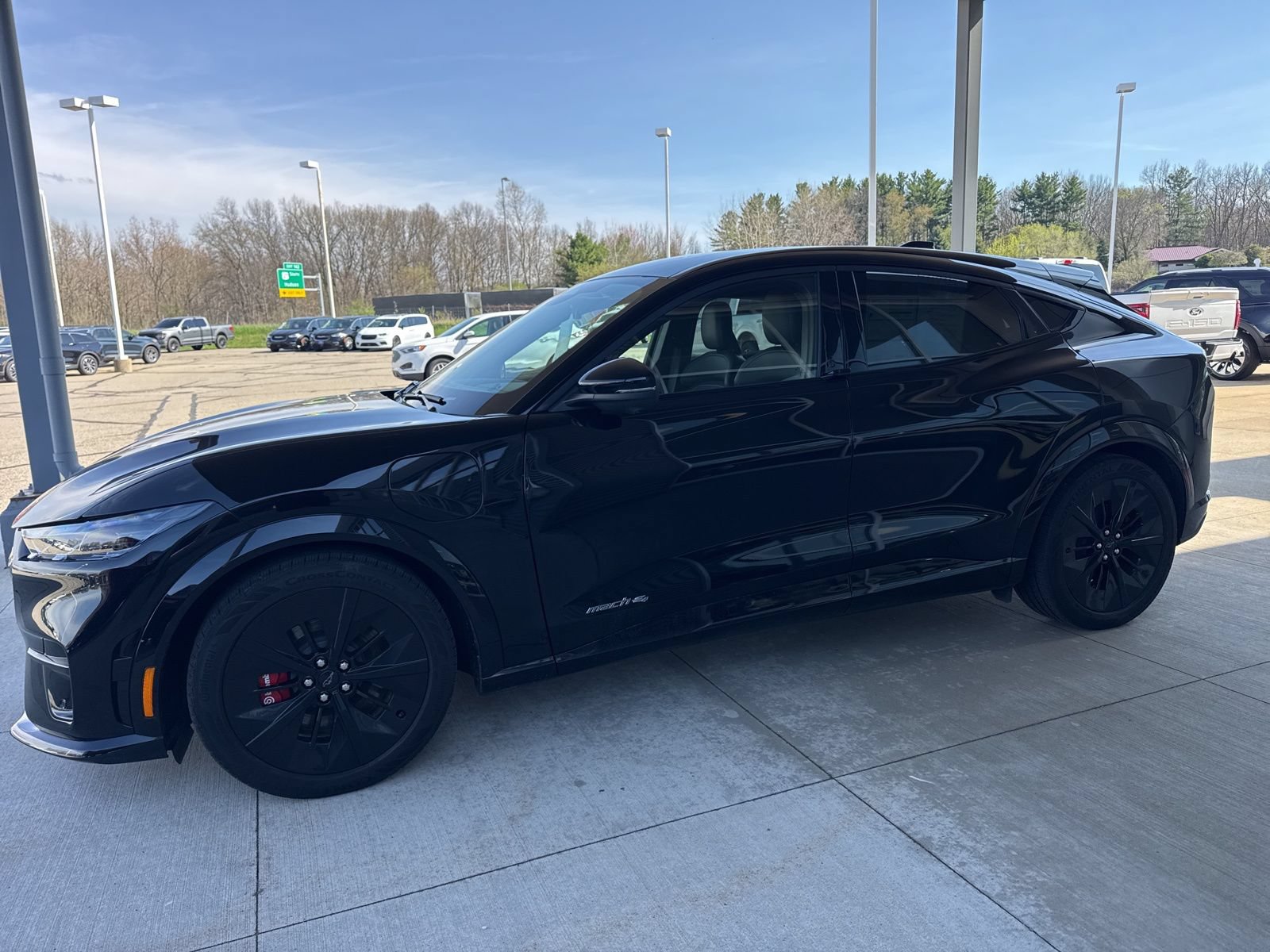 Certified 2025 Ford Mustang Mach-E GT AWD/4WD image 4