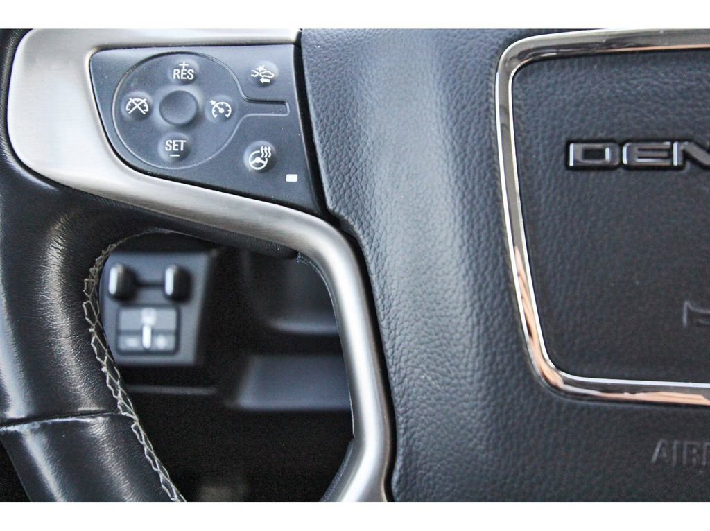 Used 2020 GMC Yukon Denali w/ Denali Ultimate Package image 20