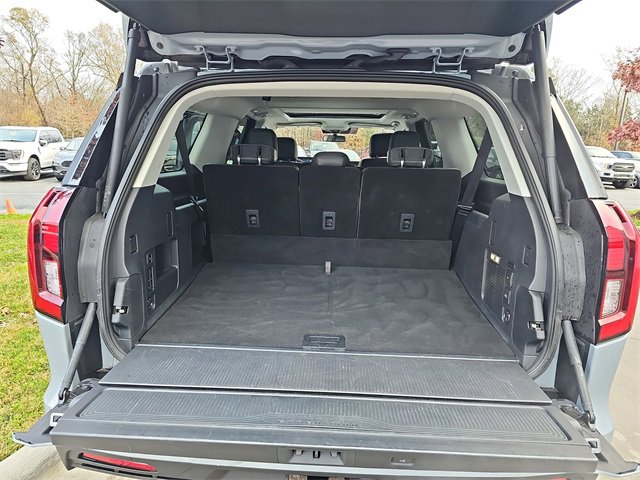 Certified 2025 Ford Expedition Max Active image 12