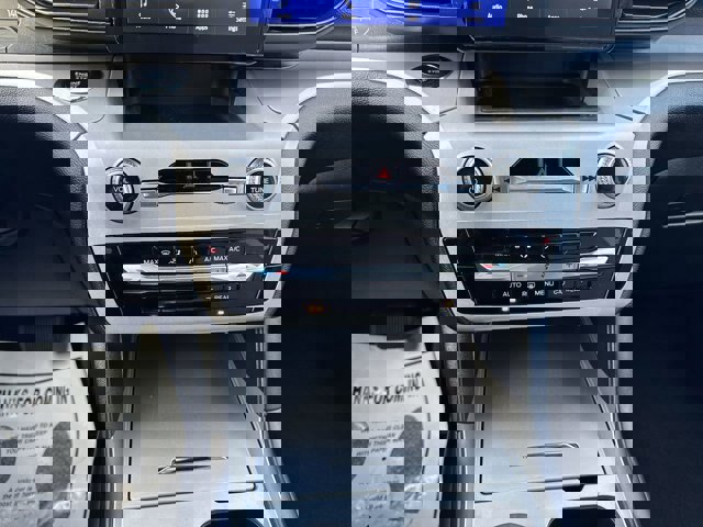 Certified 2023 Ford Explorer XLT image 11