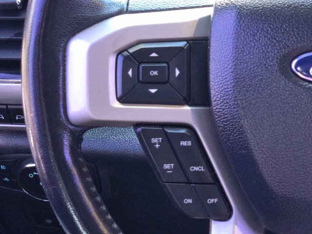 Certified 2022 Ford F250 Lariat w/ Tremor Off-Road Package AWD/4WD image 17
