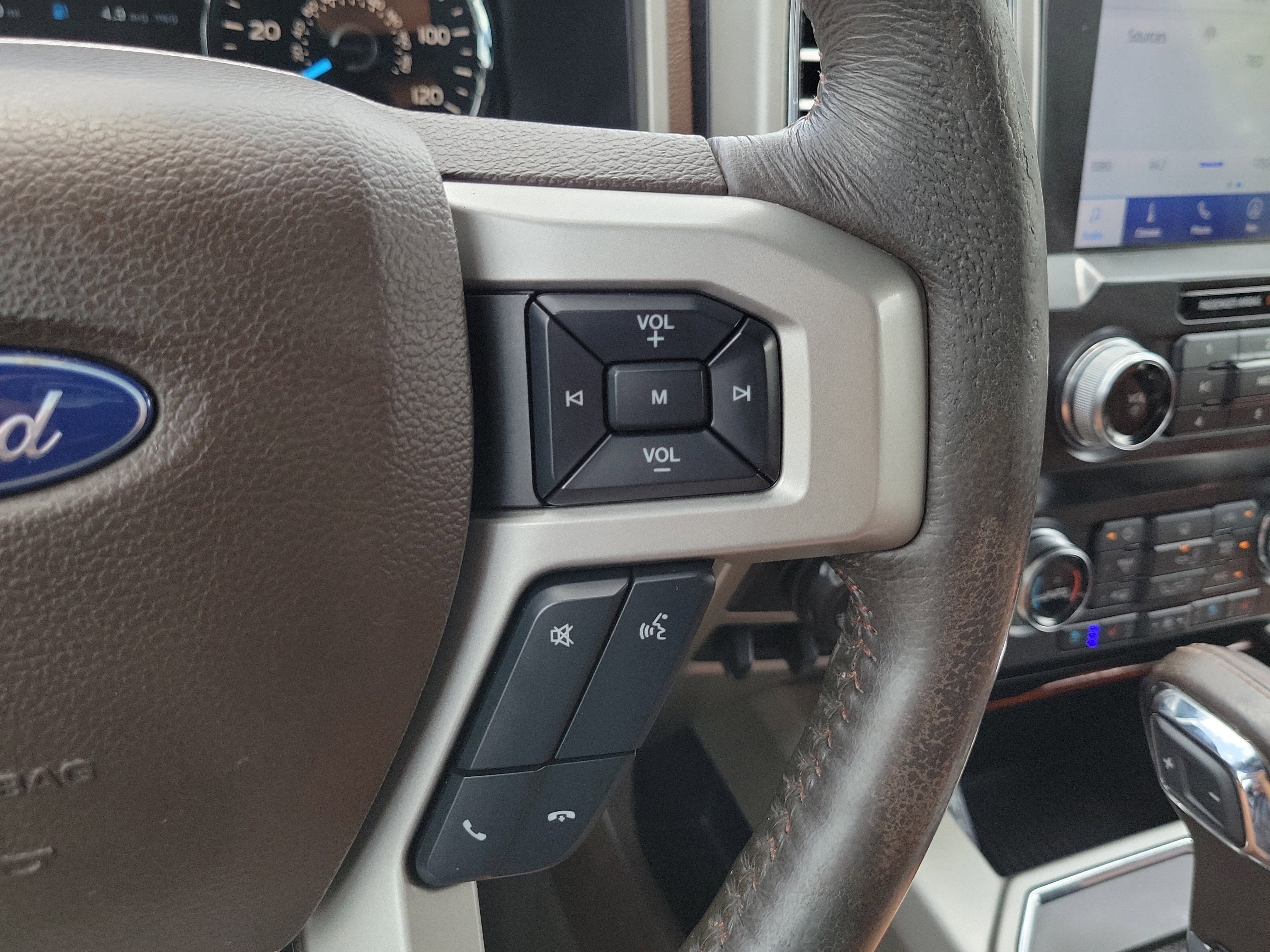 Certified 2020 Ford F150 King Ranch w/ Equipment Group 601A Luxury RWD image 23